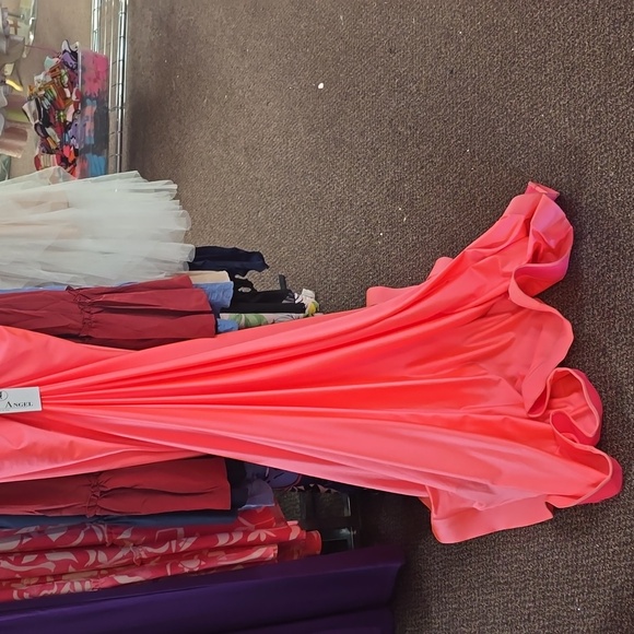 Salmon Stretch Jersey Prom Dress - Picture 4 of 4